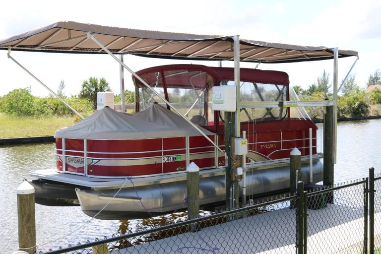 Pontoon / Deck Boat Covers - The Touchless Boat Cover