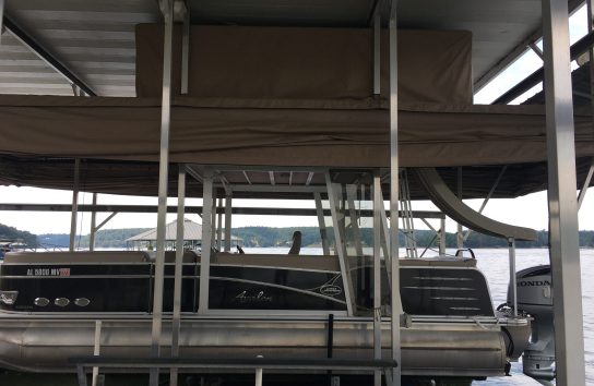 Pontoon Boat Cover. Automatic boat cover